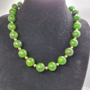 Vintage Bakelite Green Swirled Bead Necklace with Gold Tone Bead Spacers 16"